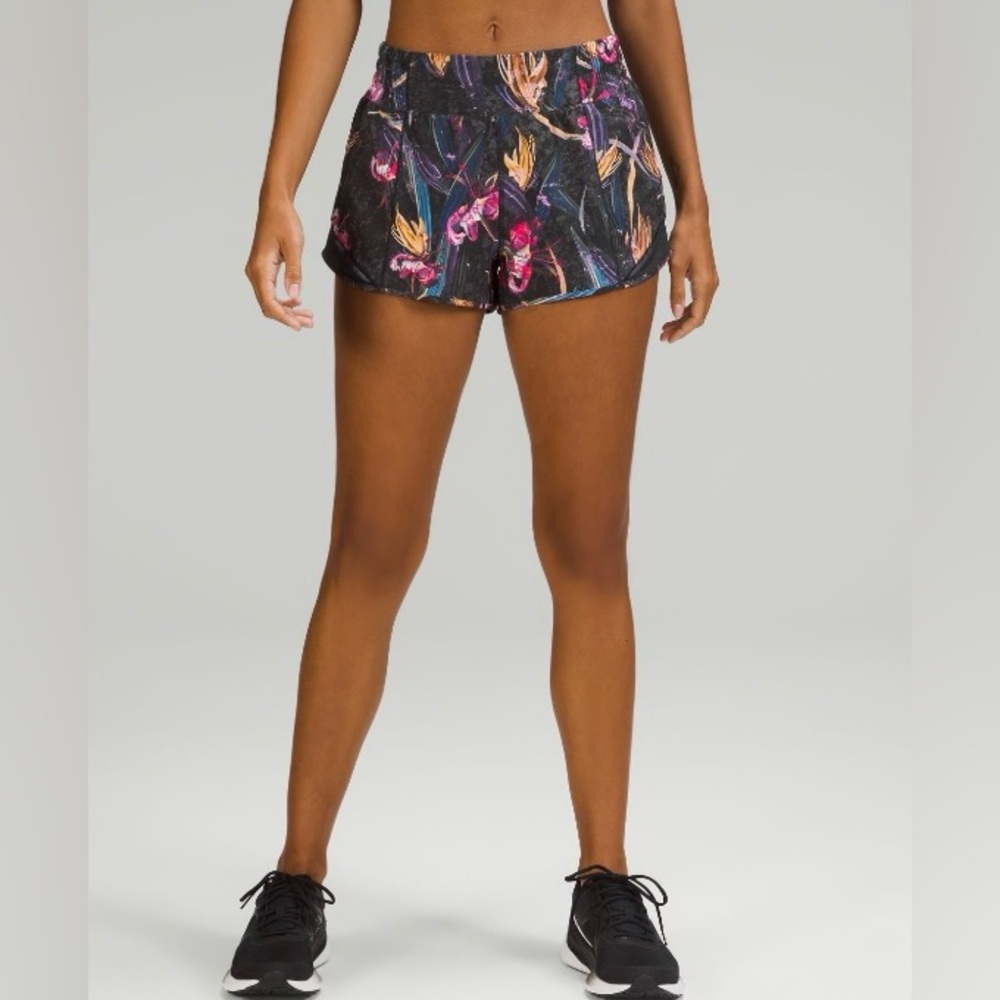 Multi-colored lululemon hottie hot shorts 2.5”